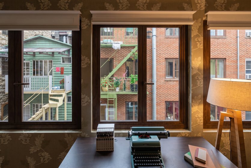 Traditional home office