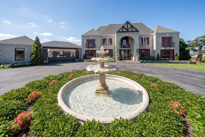 Classic outdoor space
