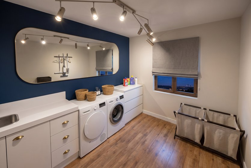 Mid-century laundry room
